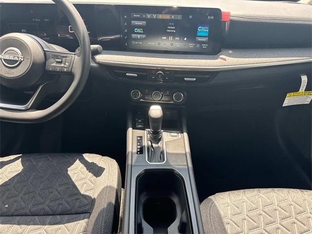 new 2025 Nissan Kicks car, priced at $24,050
