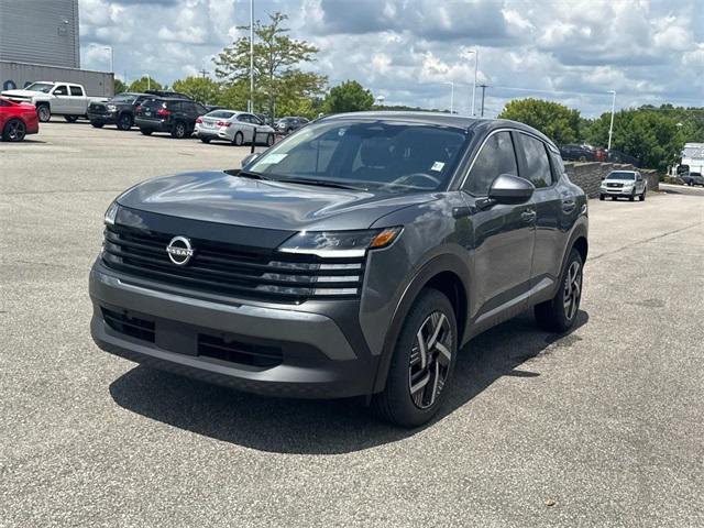 new 2025 Nissan Kicks car, priced at $24,050