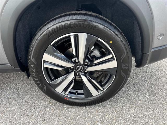 new 2025 Nissan Rogue car, priced at $35,995