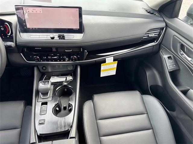 new 2025 Nissan Rogue car, priced at $35,995