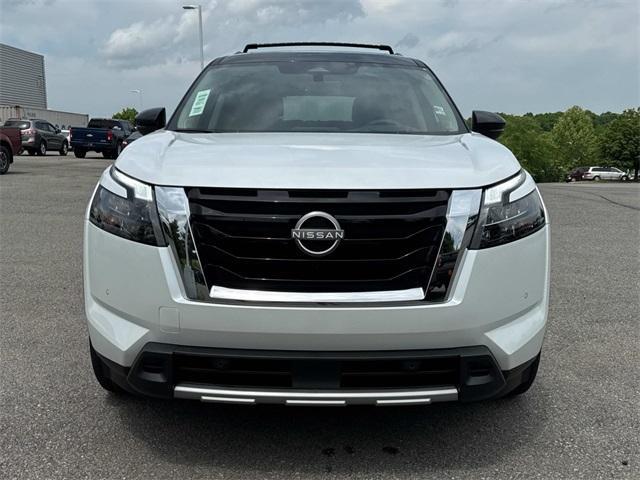 new 2025 Nissan Pathfinder car, priced at $51,183