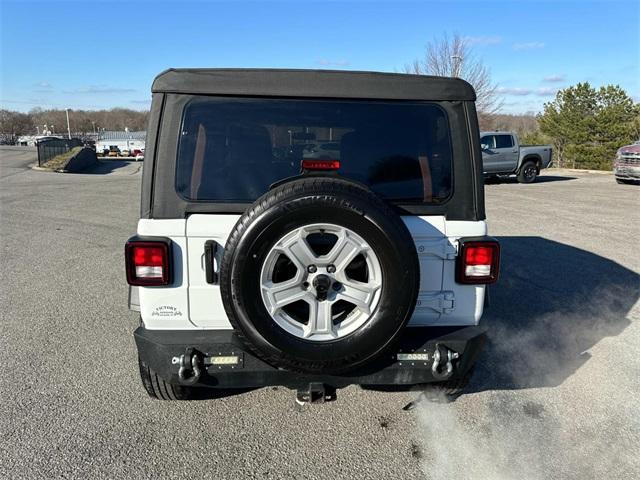 used 2022 Jeep Wrangler Unlimited car, priced at $30,312