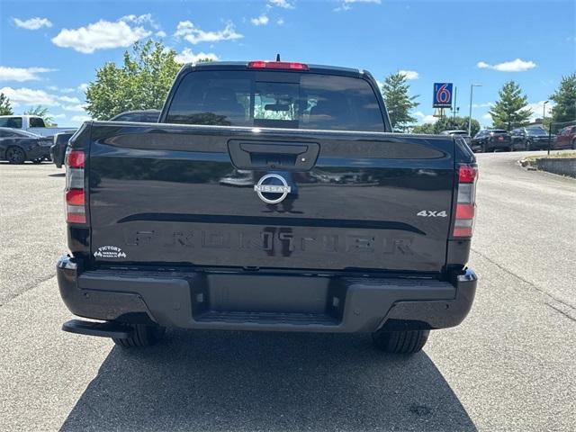 new 2025 Nissan Frontier car, priced at $35,832