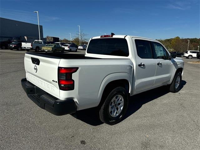 new 2025 Nissan Frontier car