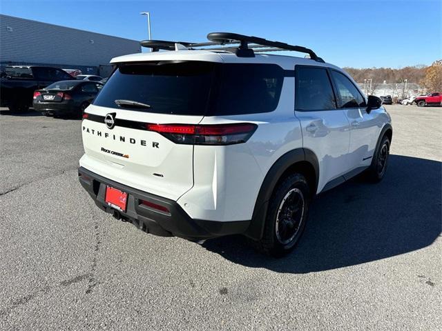 new 2025 Nissan Pathfinder car, priced at $45,650