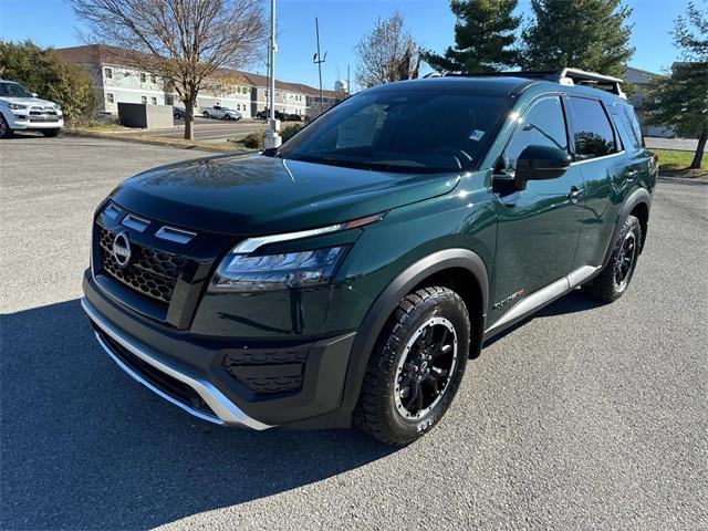 new 2025 Nissan Pathfinder car, priced at $45,650