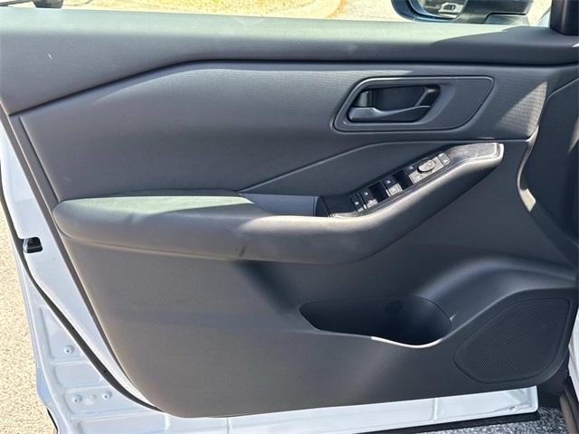 new 2025 Nissan Rogue car, priced at $29,051