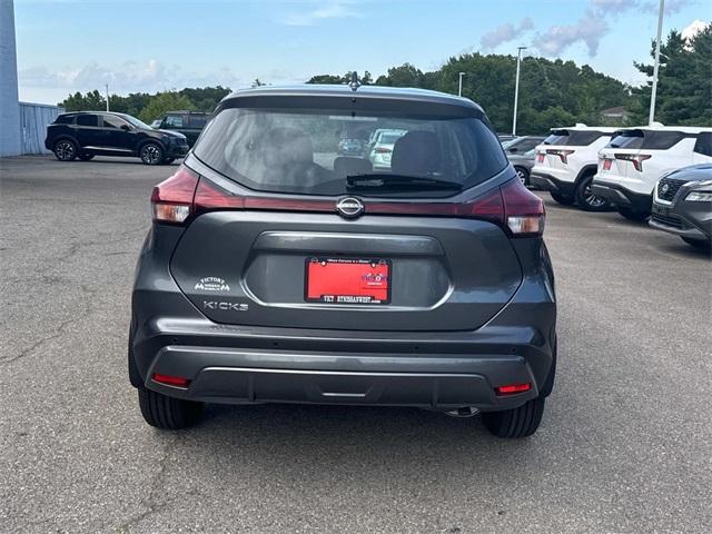 new 2025 Nissan Kicks Play car, priced at $23,213