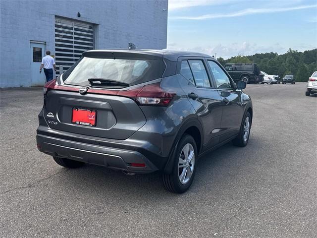 new 2025 Nissan Kicks Play car, priced at $23,213