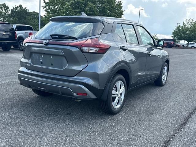 new 2025 Nissan Kicks Play car, priced at $23,213