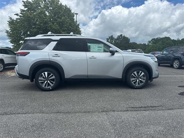 new 2025 Nissan Pathfinder car, priced at $44,127