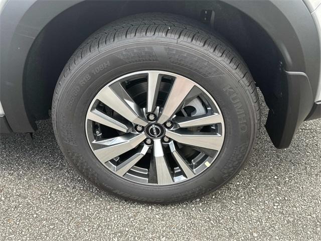 new 2025 Nissan Pathfinder car, priced at $44,127