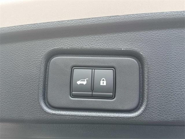 new 2025 Nissan Pathfinder car, priced at $44,127