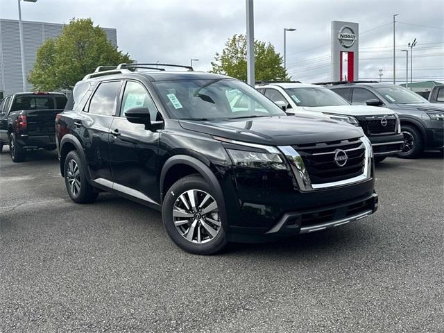 new 2025 Nissan Pathfinder car, priced at $43,222