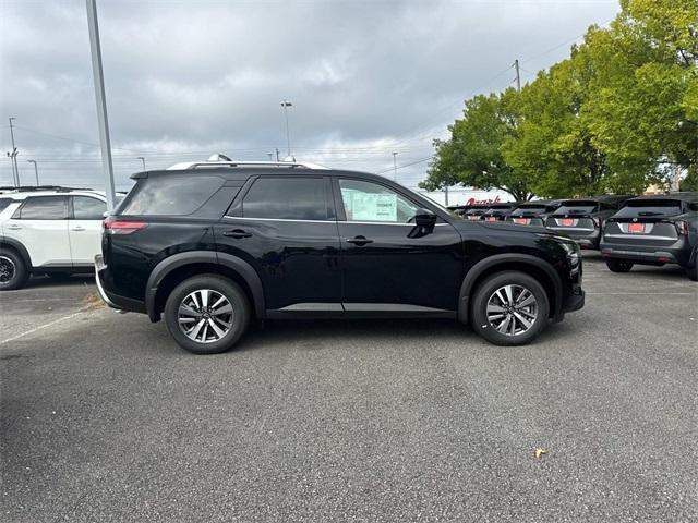 new 2025 Nissan Pathfinder car, priced at $43,222