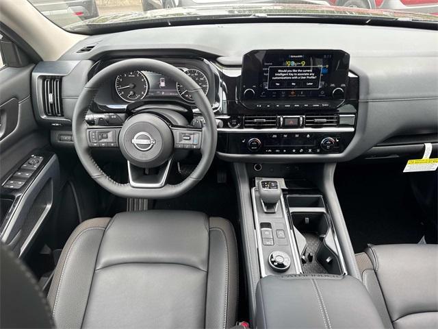 new 2025 Nissan Pathfinder car, priced at $43,222