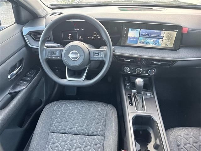 new 2025 Nissan Kicks car, priced at $26,921