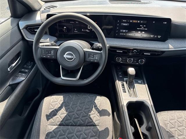 new 2025 Nissan Kicks car, priced at $28,206