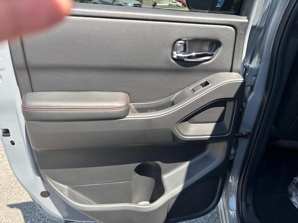 new 2025 Nissan Frontier car, priced at $43,612