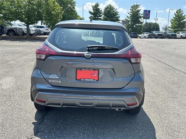 new 2025 Nissan Kicks Play car, priced at $23,308