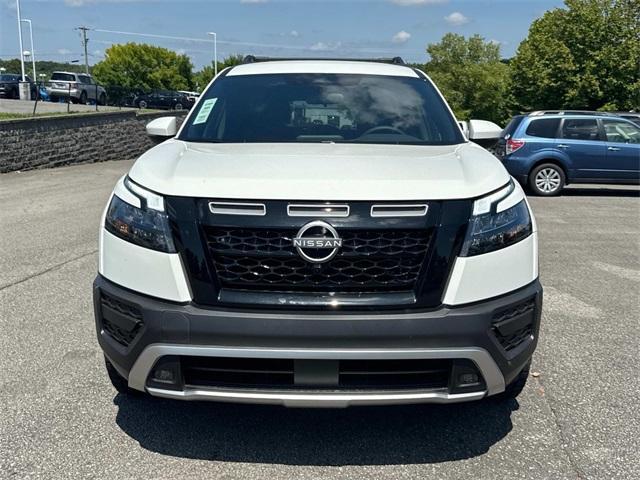new 2025 Nissan Pathfinder car, priced at $38,250