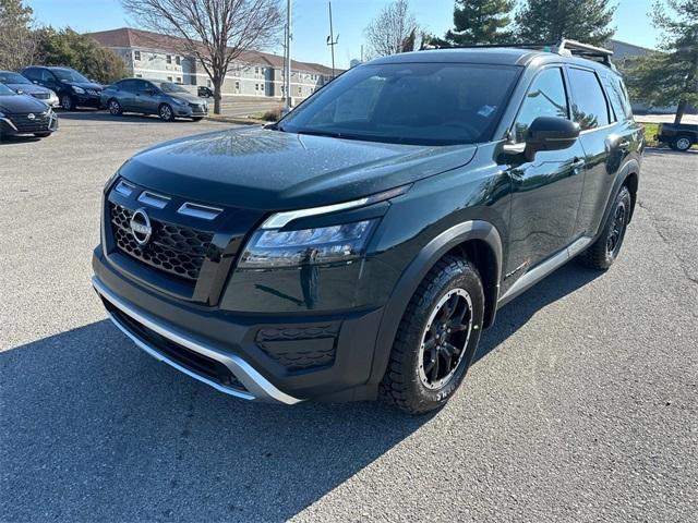 new 2025 Nissan Pathfinder car, priced at $45,650