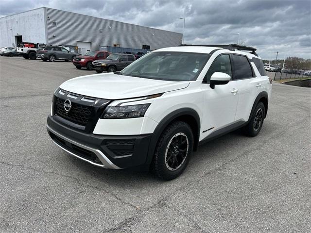 new 2025 Nissan Pathfinder car, priced at $45,675
