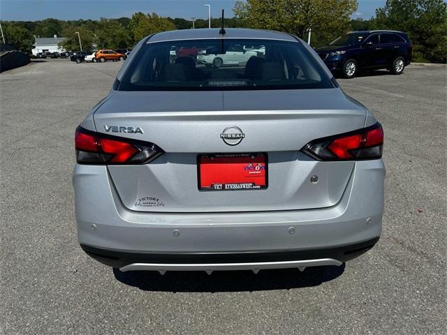 new 2024 Nissan Versa car