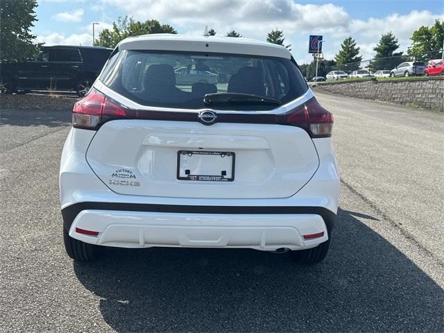 new 2025 Nissan Kicks Play car, priced at $22,620