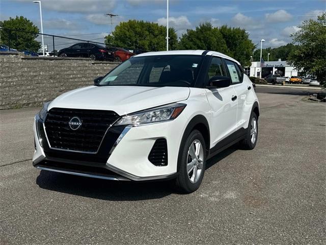 new 2025 Nissan Kicks Play car, priced at $22,620