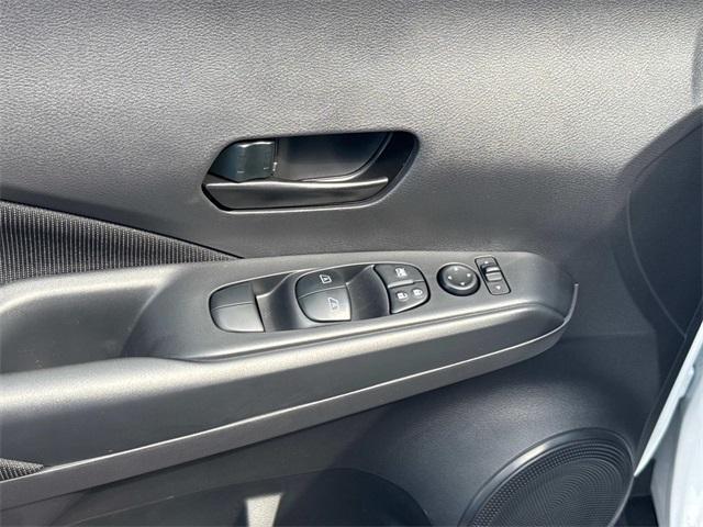 new 2025 Nissan Kicks Play car, priced at $22,620