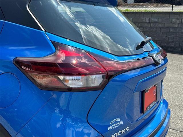 new 2025 Nissan Kicks Play car, priced at $22,097