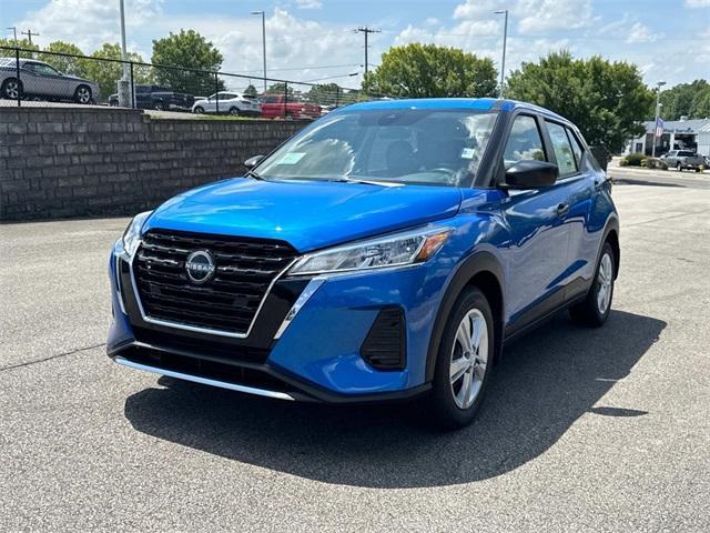 new 2025 Nissan Kicks Play car, priced at $22,097