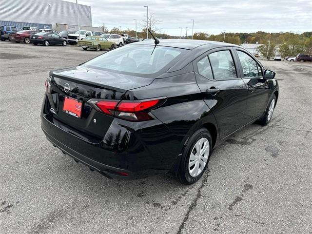 new 2024 Nissan Versa car