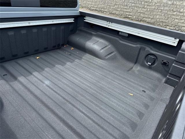 new 2025 Nissan Frontier car, priced at $43,528