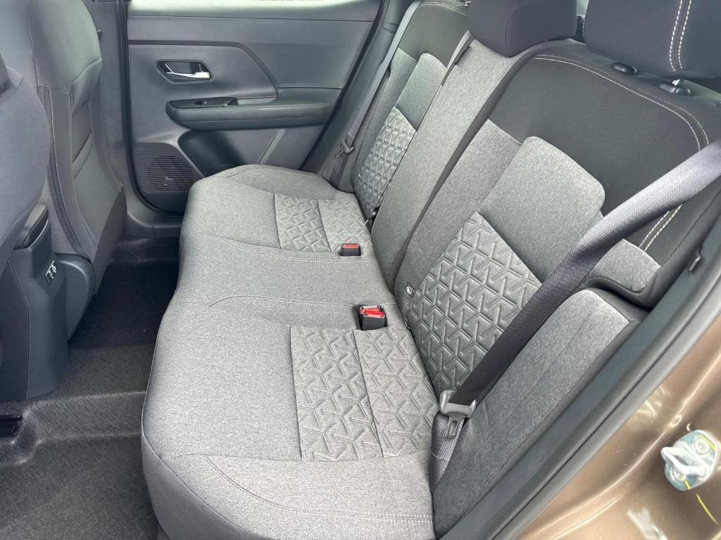 new 2025 Nissan Kicks car, priced at $27,962