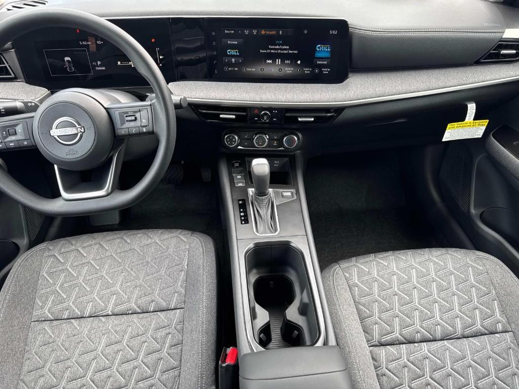 new 2025 Nissan Kicks car, priced at $27,962