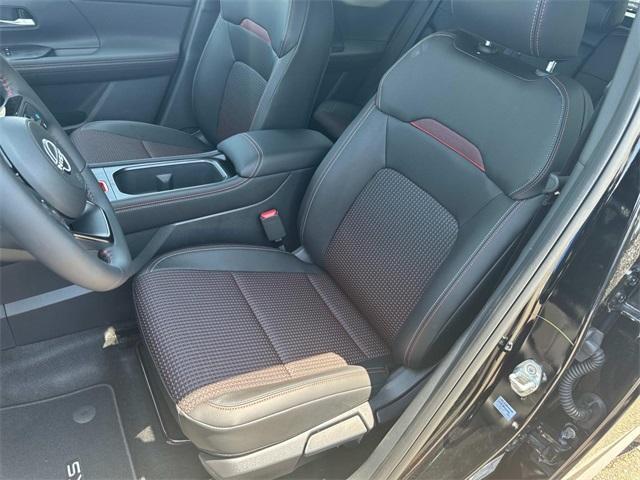 new 2025 Nissan Kicks car, priced at $26,565