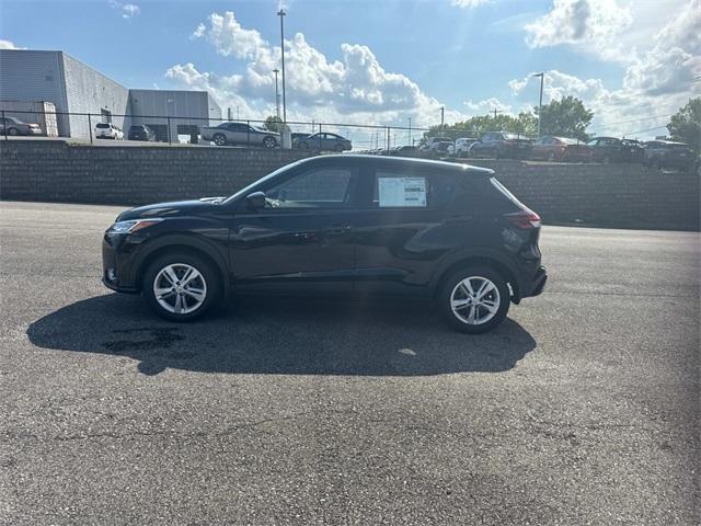 new 2025 Nissan Kicks Play car, priced at $23,230