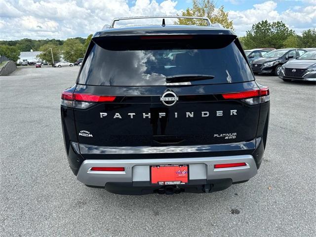 new 2024 Nissan Pathfinder car