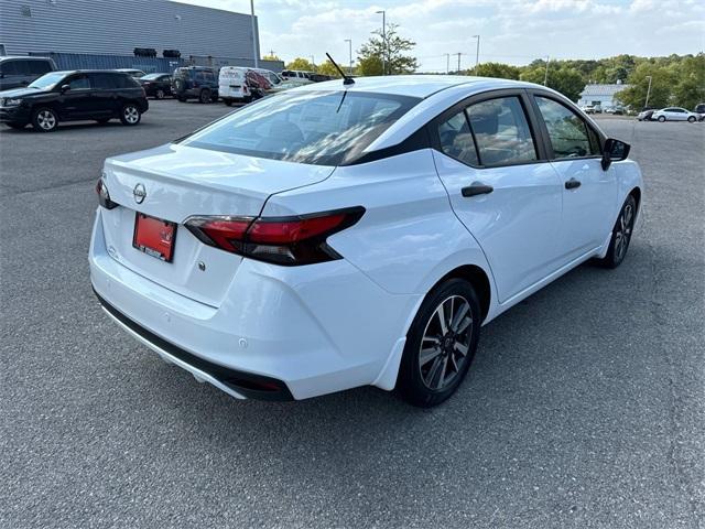 new 2024 Nissan Versa car