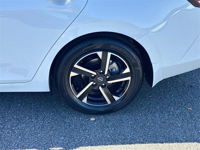 new 2025 Nissan Sentra car, priced at $21,662