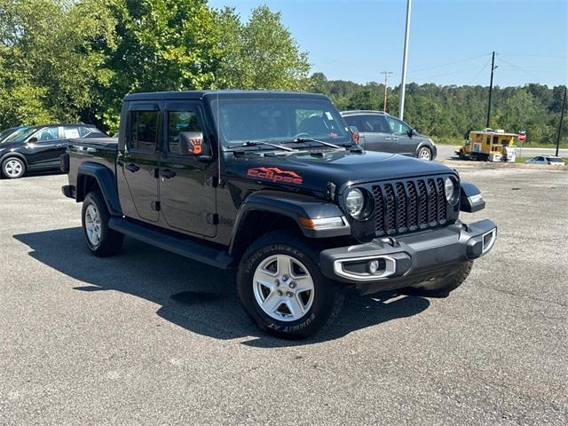 used 2022 Jeep Gladiator car, priced at $28,286