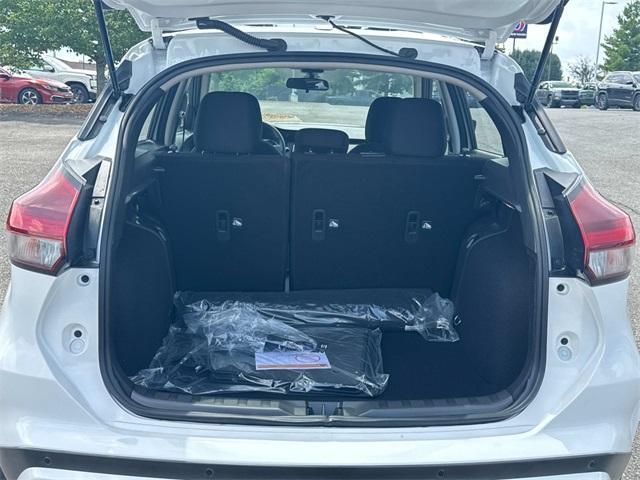 new 2025 Nissan Kicks Play car, priced at $23,135
