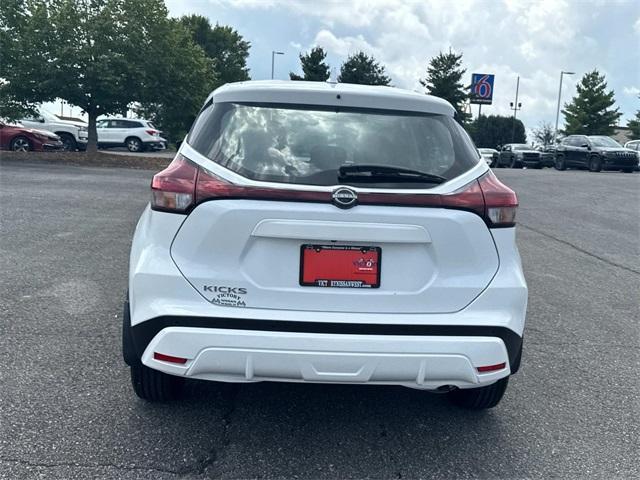 new 2025 Nissan Kicks Play car, priced at $23,135