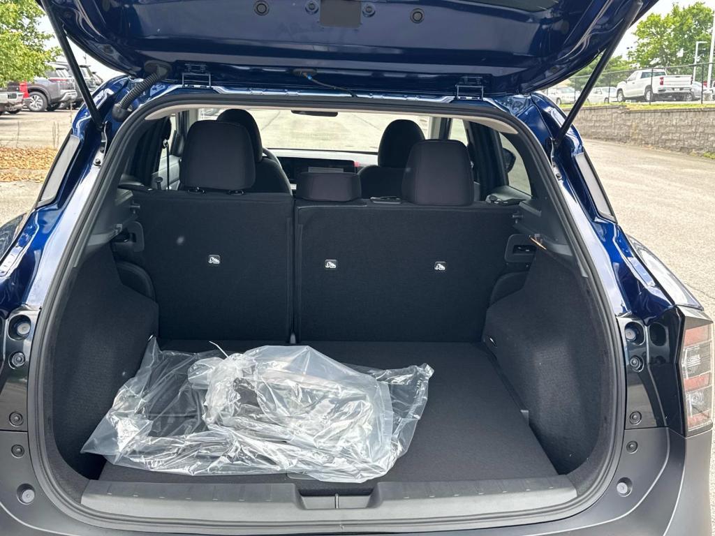 new 2025 Nissan Kicks car, priced at $24,738