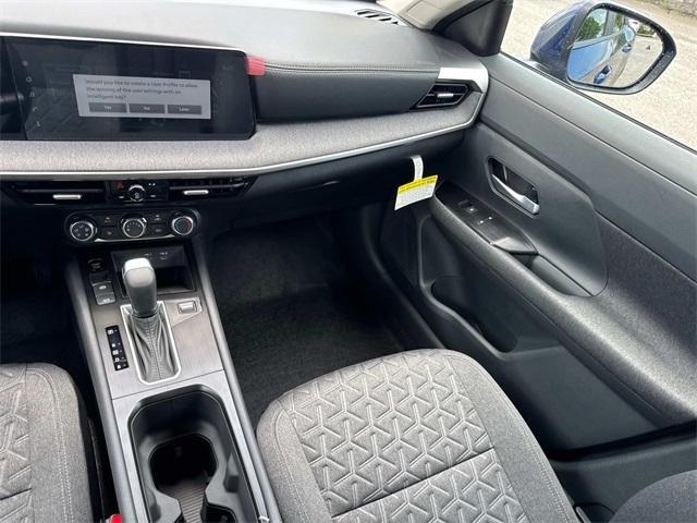 new 2025 Nissan Kicks car, priced at $23,562