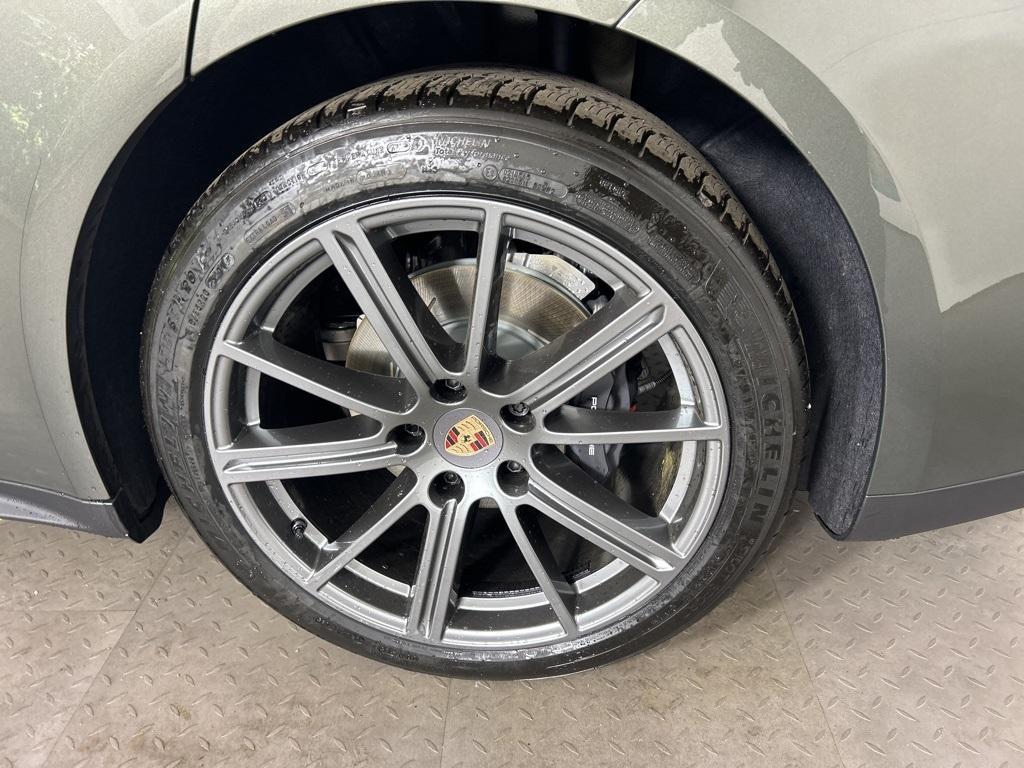 new 2026 Porsche Panamera car, priced at $129,730