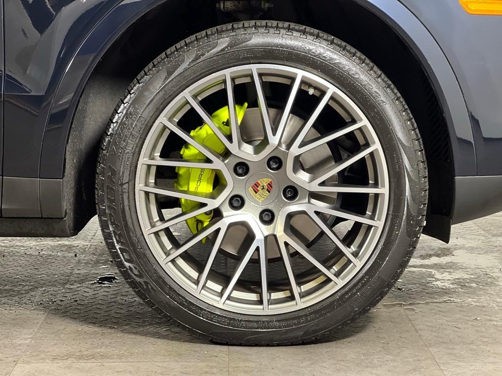 used 2022 Porsche Cayenne car, priced at $69,995