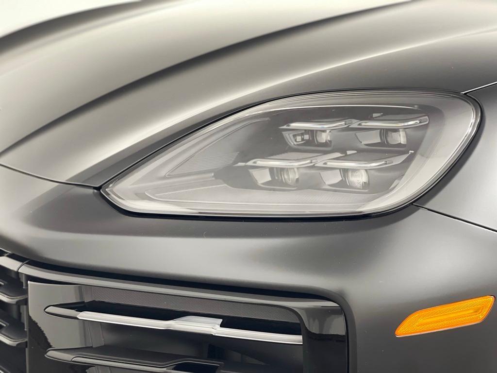 used 2025 Porsche Cayenne car, priced at $119,995